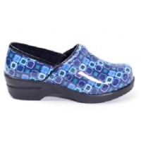 Savvy Brandy Nursing Shoe - Blue Cubes