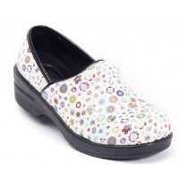 Savvy Brandy Nursing Shoe - Groovy Garden